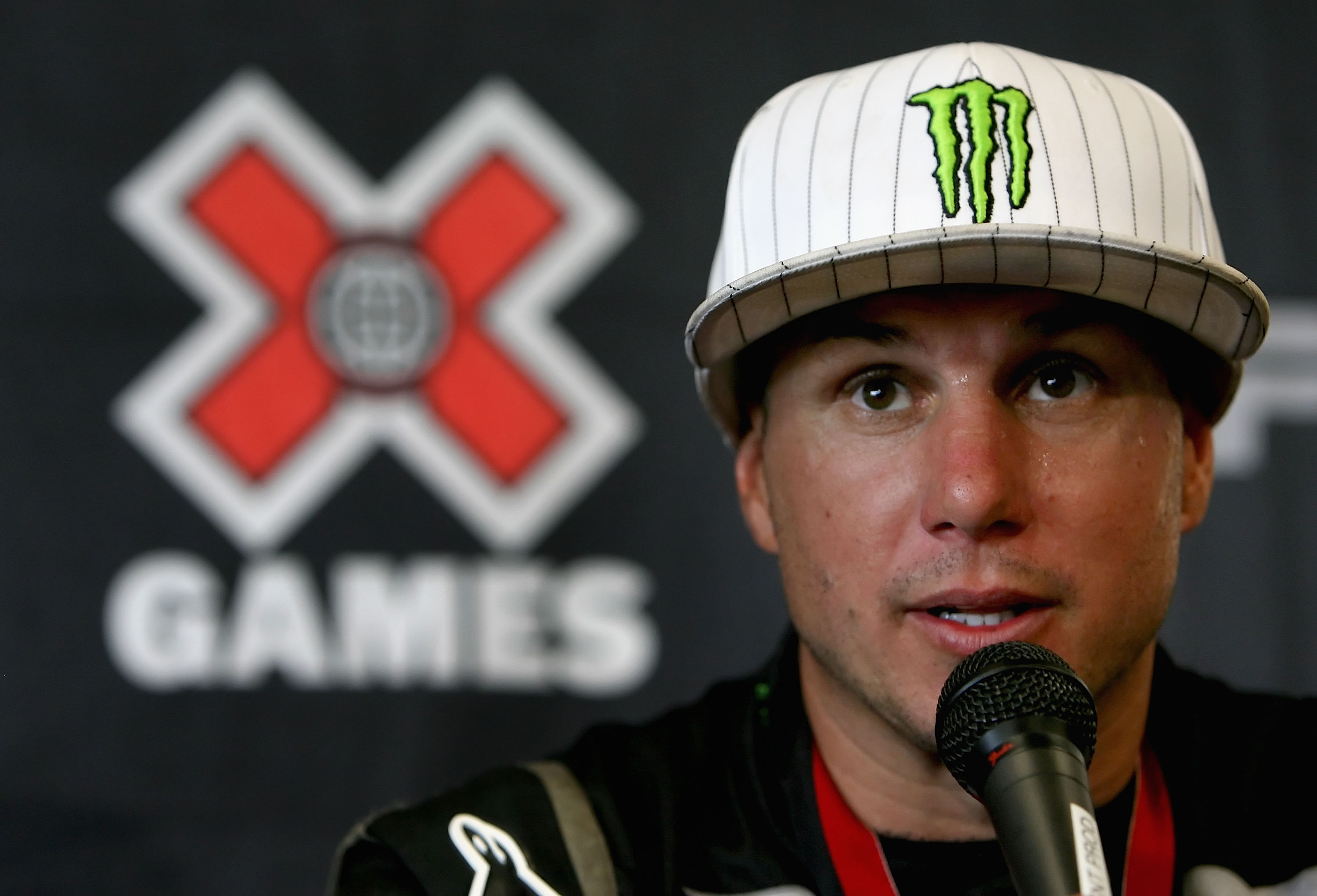 BMX rider Dave Mirra dead of apparent suicide - KIRO 7 News Seattle