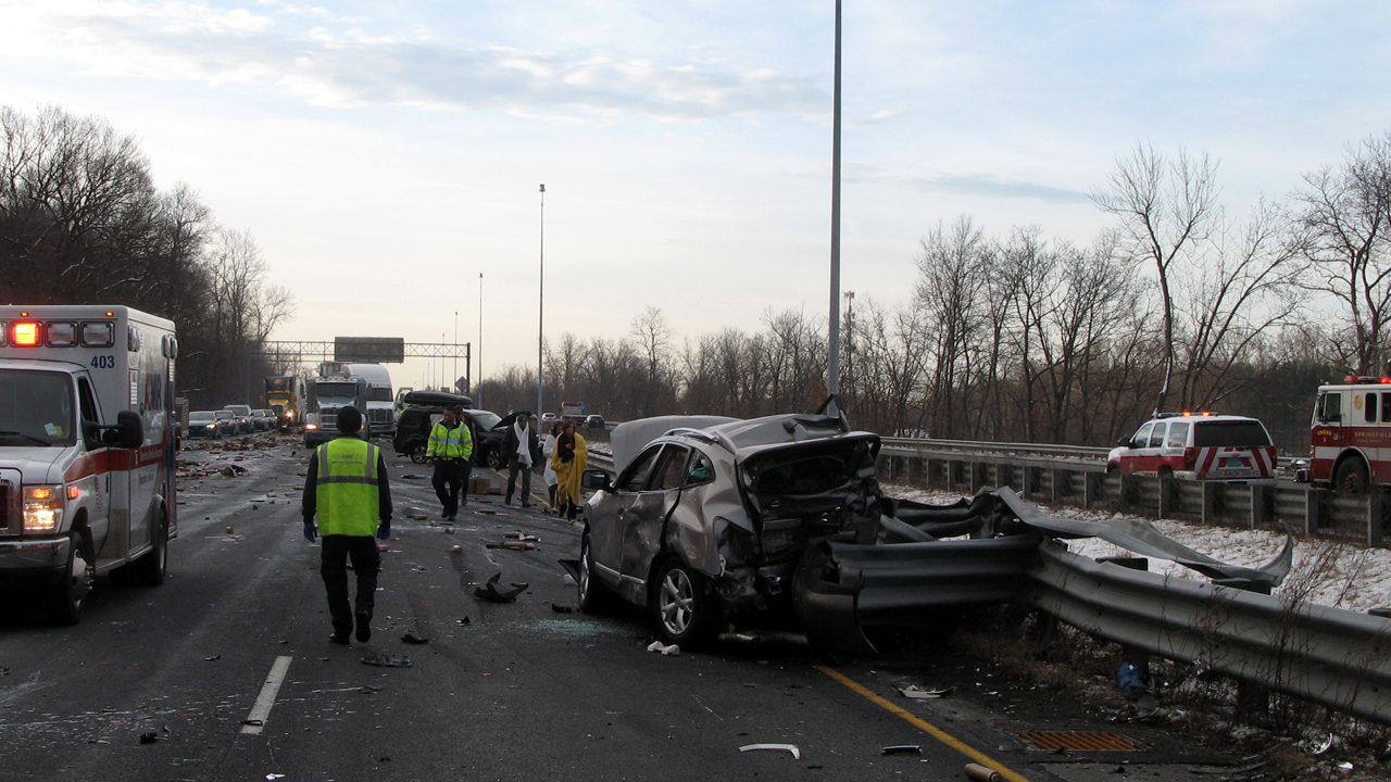 Truck driver killed in 6vehicle crash in Longmeadow Saturday morning