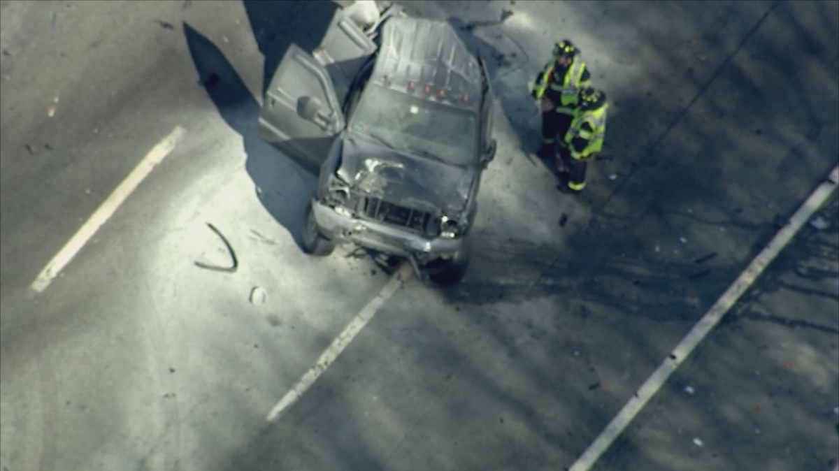 Several people seriously injured in Mass. Pike crash