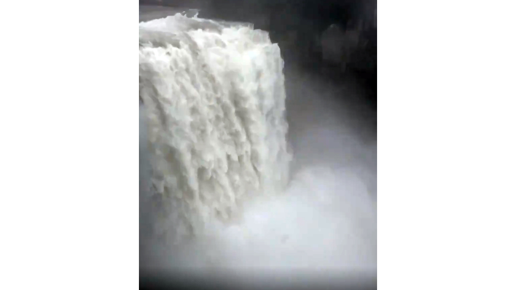 Watch Snoqualmie Falls Raging After Heavy Rainfall Kiro 7 News Seattle Watch Snoqualmie Falls Raging After Heavy Rainfall Kiro 7 News Seattle