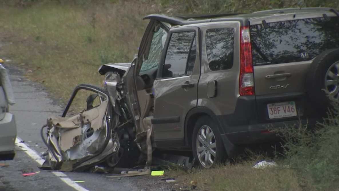 Bellingham crash injures 2, shuts down Route 126 Boston 25 News