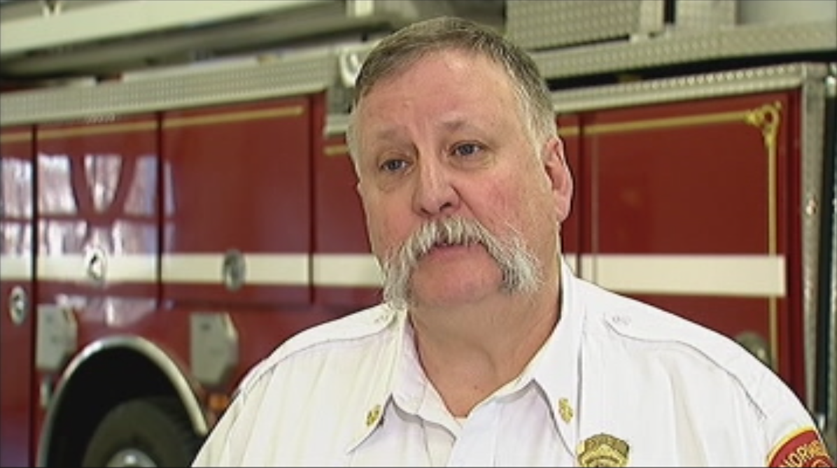 Norwell fire chief cited for texting & driving in crash that injured 4
