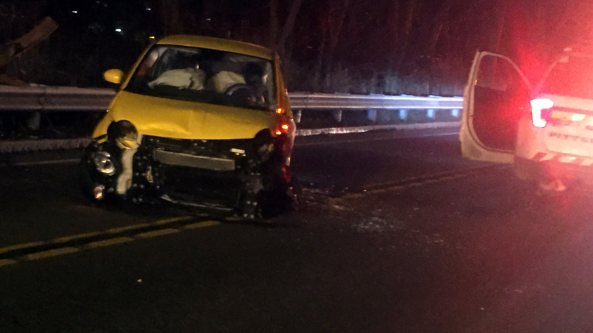 4vehicle crash temporarily shuts down part of Allegheny County road WPXI