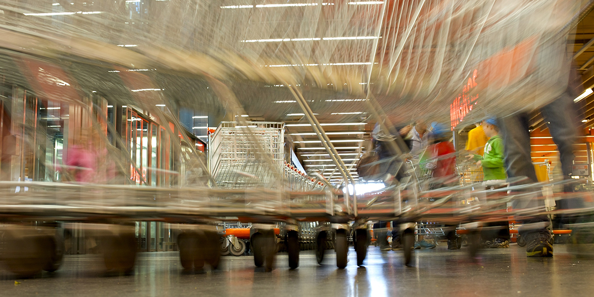 Coronavirus More supermarkets installing plexiglass dividers at